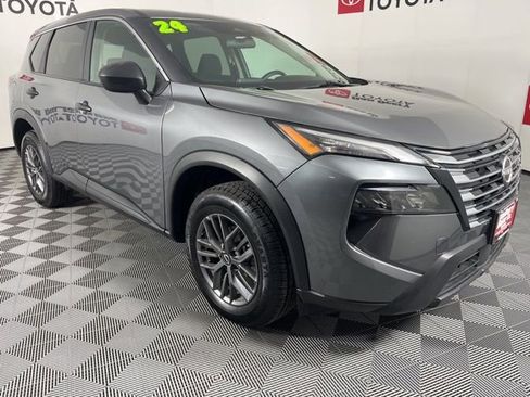 Certified 2024 Nissan Rogue S image 1