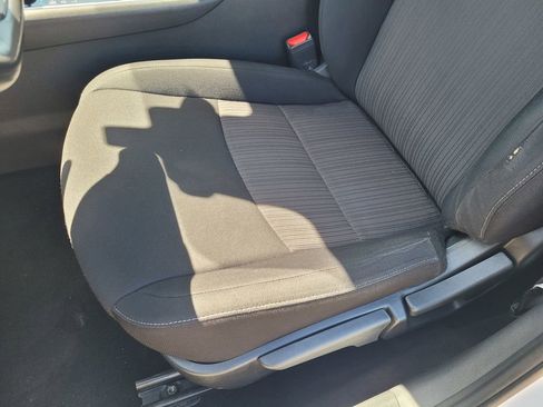 Used 2023 Nissan Sentra SV FWD image 11