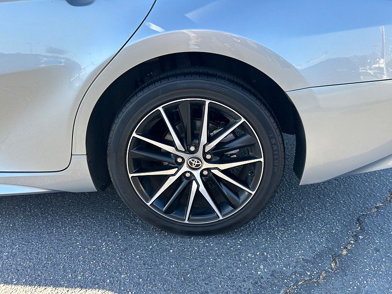 Used 2023 Toyota Camry SE FWD image 19