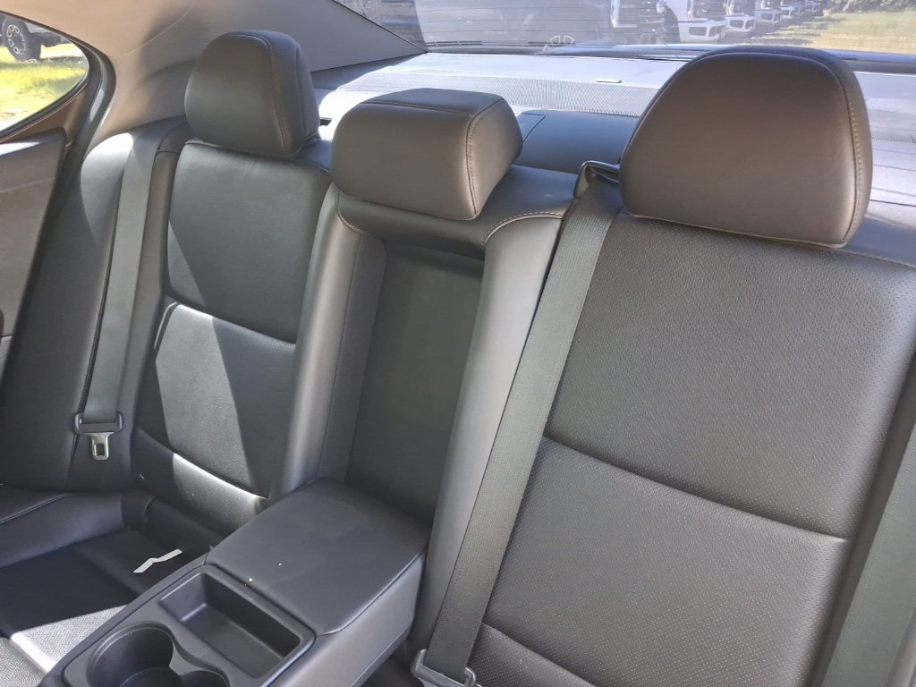 Used 2016 Acura TLX w/ Technology Package FWD image 11