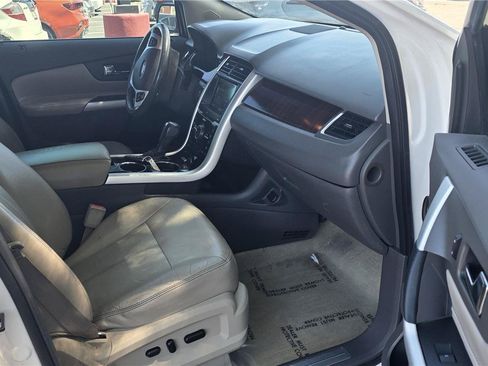 Used 2012 Ford Edge Limited FWD image 14