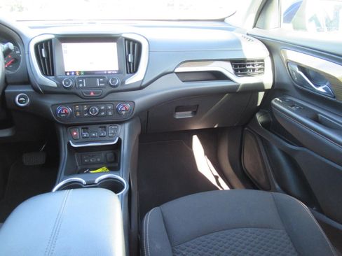 Used 2021 GMC Terrain SLE w/ Driver Convenience Package FWD image 14