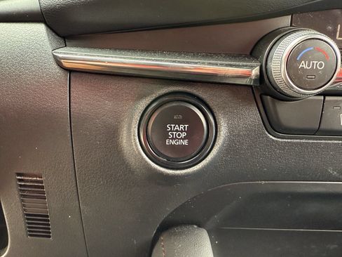 Used 2024 MAZDA MAZDA3 s AWD/4WD image 6