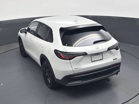 Used 2023 Honda HR-V Sport image 25