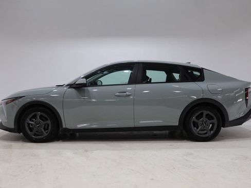Used 2025 Kia K4 FWD image 4