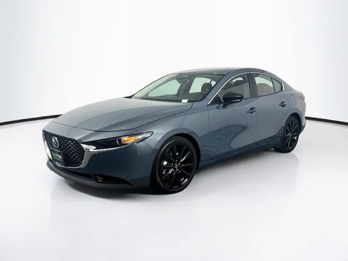 Used 2025 MAZDA MAZDA3 s AWD/4WD image 3