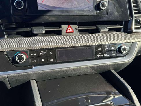 Used 2023 Kia Sportage LX image 27