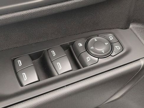 Certified 2025 Chevrolet Silverado 2500 Custom w/ Custom Value Package image 12