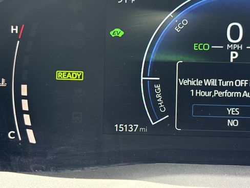 Used 2025 Toyota Camry SE FWD image 39