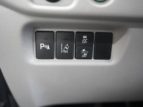 Used 2016 Honda Pilot Touring image 24
