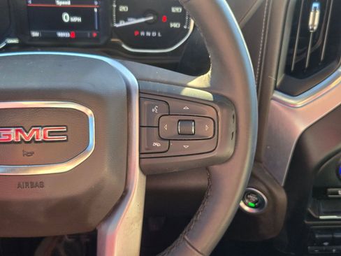 Certified 2022 GMC Sierra 1500 SLE image 23
