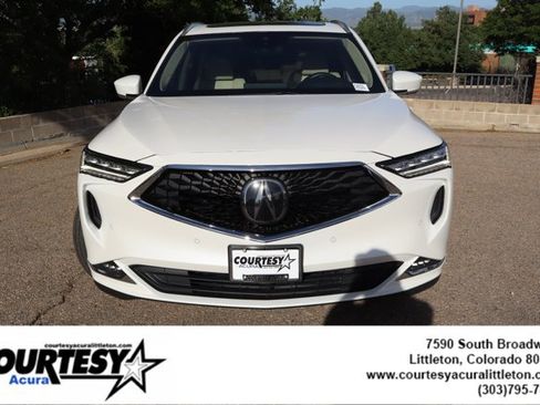 Used 2023 Acura MDX SH-AWD w/ Advance Package image 2