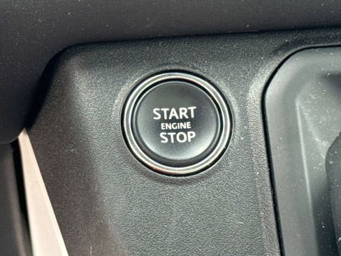 Used 2025 Land Rover Defender 110 S AWD/4WD image 22
