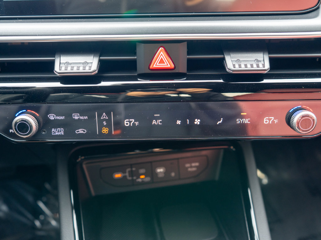 New 2027 Kia K5 GT-Line AWD/4WD image 24