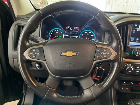 Used 2017 Chevrolet Colorado Z71 w/ Z71 Midnight Edition AWD/4WD image 20