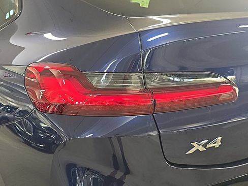 Used 2023 BMW X4 xDrive30i AWD/4WD image 33
