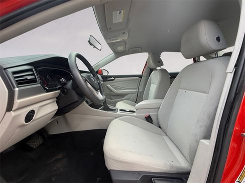 Used 2019 Volkswagen Jetta S w/ Driver Assistance Package image 10