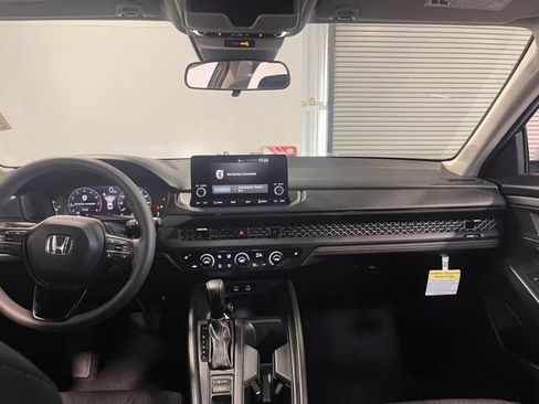 Used 2024 Honda Accord EX image 20