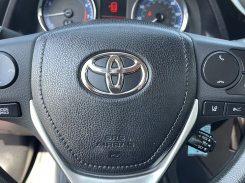 Used 2019 Toyota Corolla LE FWD image 20
