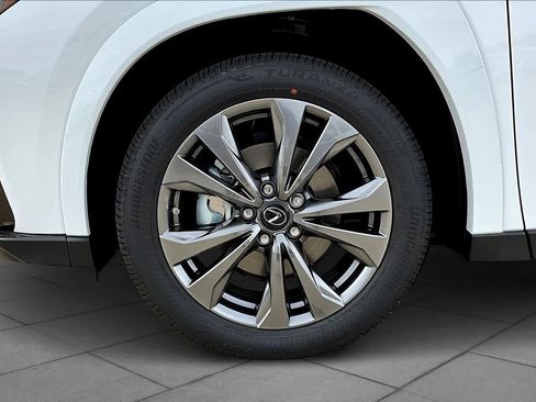 New 2026 Lexus UX 300h FWD image 11