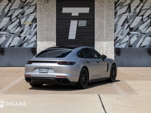 Used 2020 Porsche Panamera GTS AWD/4WD image 14