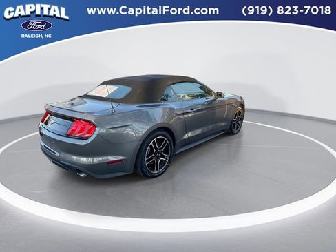 Used 2021 Ford Mustang Premium image 8