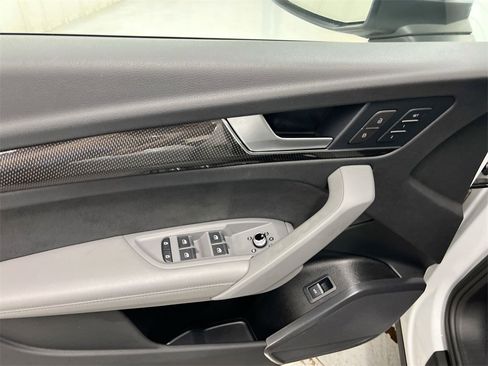 Used 2022 Audi SQ5 Premium Plus w/ Premium Plus Package image 21
