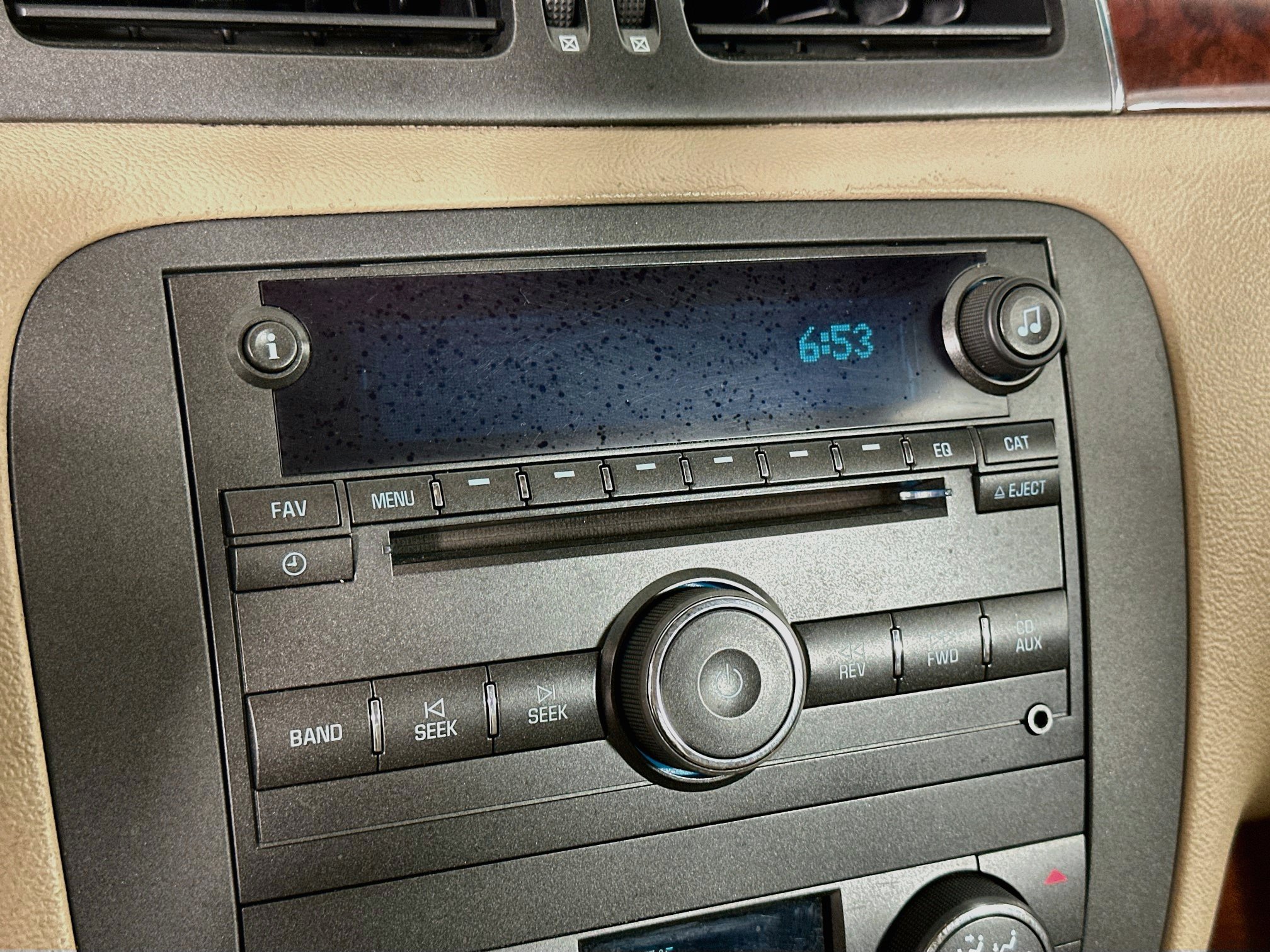 Used 2008 Buick Lucerne CXL w/ Luxury Package FWD image 19