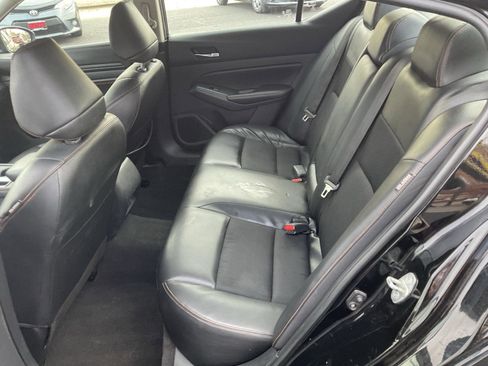 Used 2022 Nissan Altima 2.5 SR image 10