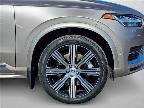 Used 2024 Volvo XC90 T8 Ultimate w/ Protection Package Premier image 25