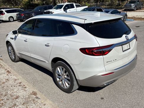 Used 2020 Buick Enclave Essence w/ Sound and Sites Package image 7