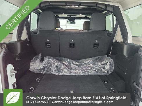 Certified 2026 Jeep Wrangler Unlimited Rubicon AWD/4WD image 29