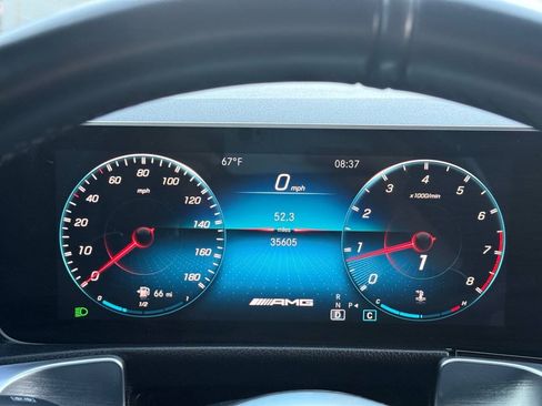 Used 2021 Mercedes-Benz GLB 35 AMG 4MATIC w/ AMG Night Package image 22