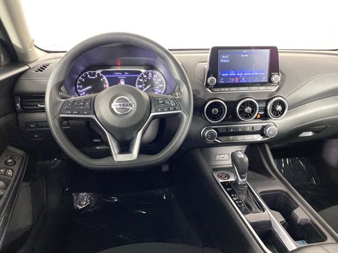 Used 2023 Nissan Sentra SV image 18