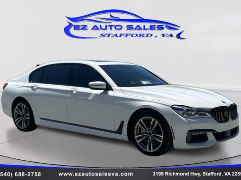 Used 2018 BMW 750i xDrive AWD/4WD image 3