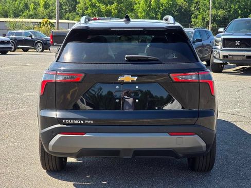 New 2026 Chevrolet Equinox LT w/ Convenience Package II AWD/4WD image 20
