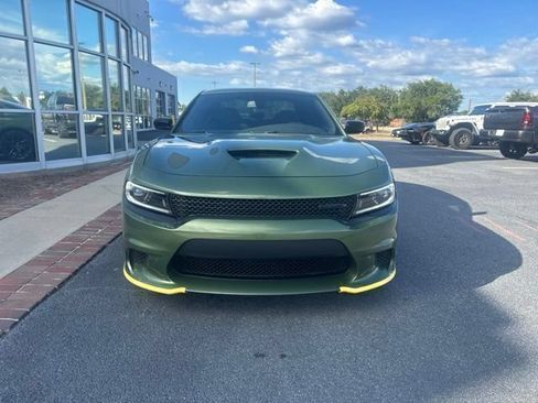 Used 2023 Dodge Charger R/T w/ Blacktop Package RWD image 2