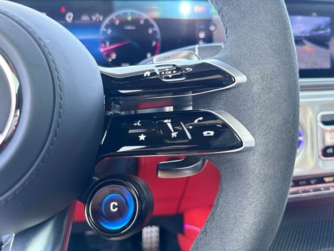 Certified 2025 Mercedes-Benz G 63 AMG 4MATIC image 34