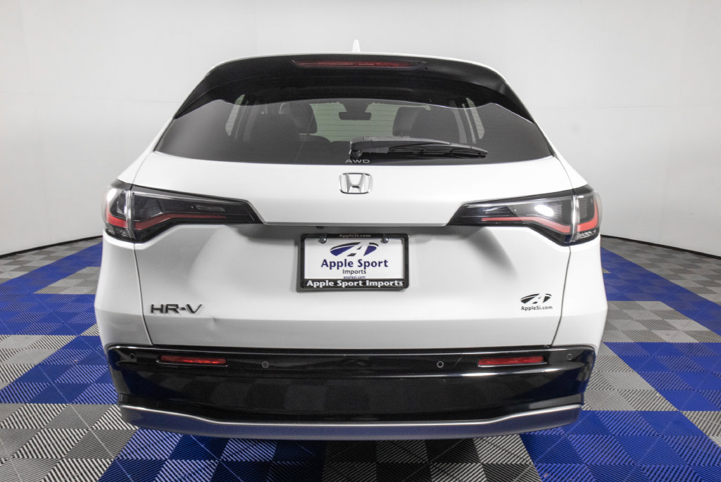 Used 2023 Honda HR-V EX-L image 7