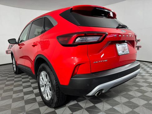 Used 2024 Ford Escape Active w/ Tech Pack #1 AWD/4WD image 26