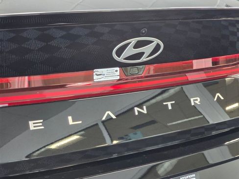 New 2026 Hyundai Elantra SEL Sport image 15