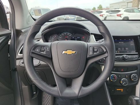 Used 2020 Chevrolet Trax LS w/ Tint and Cruise Package image 19