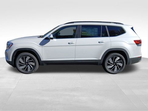 New 2026 Volkswagen Atlas SE AWD/4WD image 2