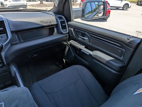 Used 2024 RAM 1500 Laramie image 17