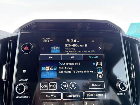 Certified 2025 Subaru Forester Premium AWD/4WD image 22