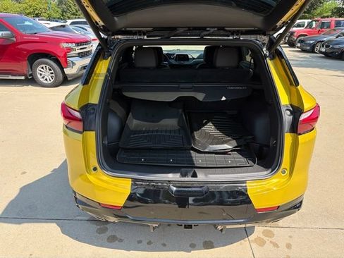Used 2022 Chevrolet Blazer RS w/ Enhanced Convenience Package AWD/4WD image 15