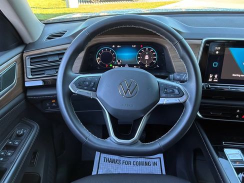 Used 2024 Volkswagen Atlas SE AWD/4WD image 22