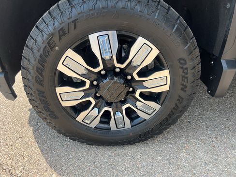 Used 2020 GMC Sierra 2500 Denali w/ Denali Ultimate Package AWD/4WD image 9