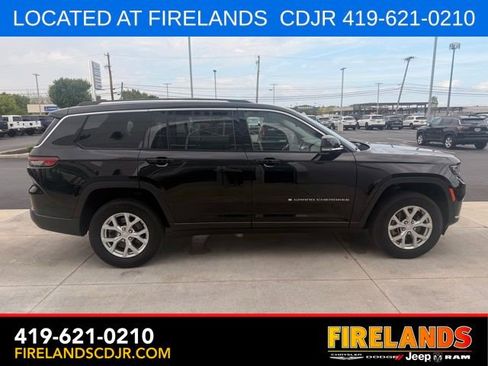 Used 2023 Jeep Grand Cherokee L Limited AWD/4WD image 13