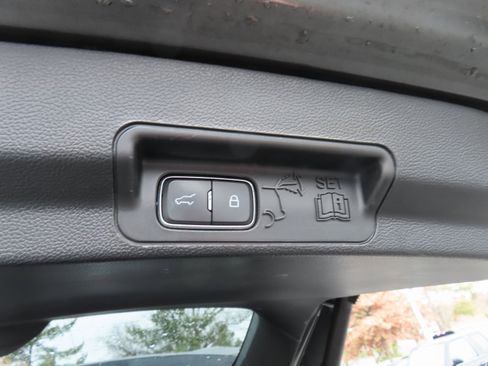 Used 2020 Ford Explorer ST w/ ST Street Pack image 42